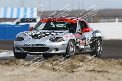 media/Mar-16-2025-CalClub SCCA (Sun) [[e72803ec8c]]/Group 5/Qualifying (Turn 1)/